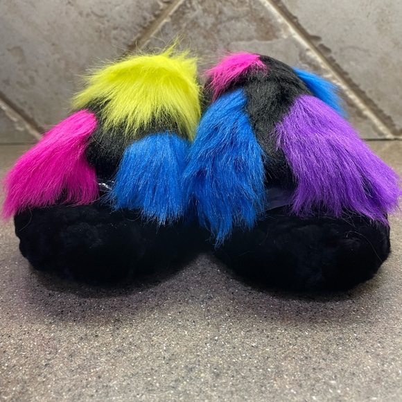 🆕 UGG Fluff Yeah Part Spots Slipper Sandals, Size 8 - Picture 6 of 13